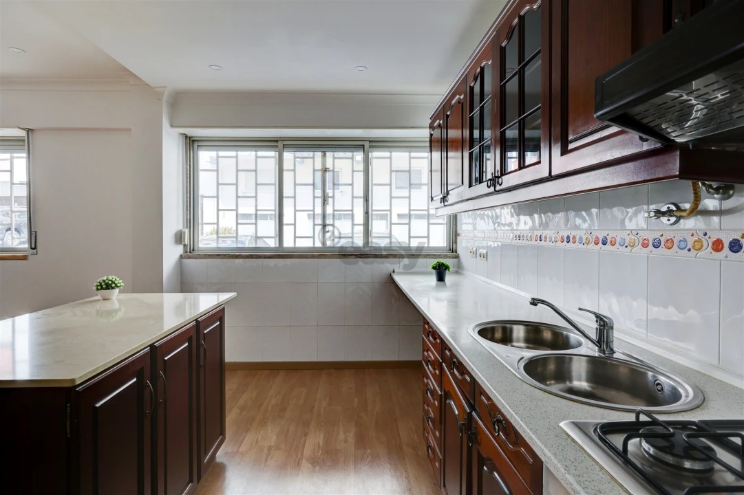 Apartamento T2 para Venda em Cacém e São Marcos Foto 11