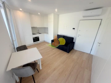 Apartamento T1 para Arrendamento em Buarcos