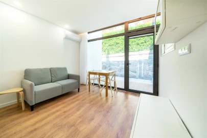 Apartamento T1 para Arrendamento em Azurem