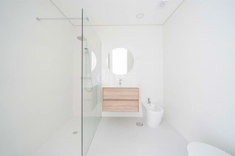 Apartamento T1 para Arrendamento em Azurem Foto 11