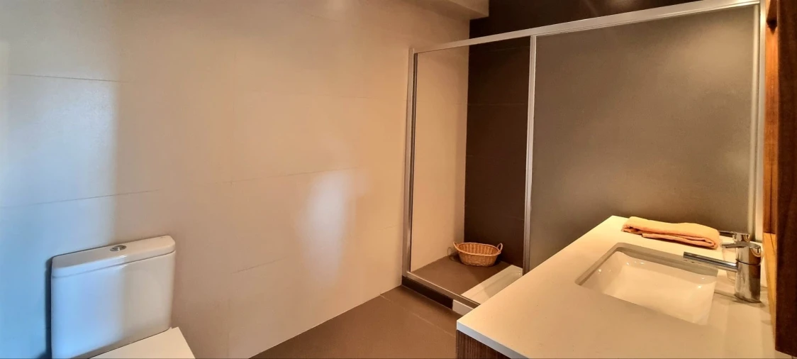 Apartamento T4 para Venda em Santo Antonio dos Olivais Foto 20