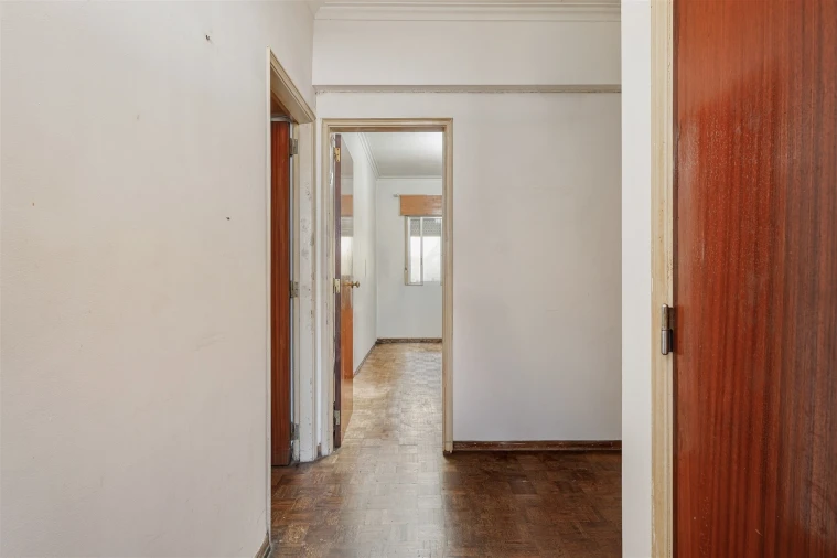 Apartamento T2 para Venda em Barcarena Foto 9