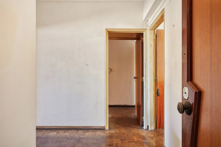 Apartamento T2 para Venda em Barcarena Foto 3