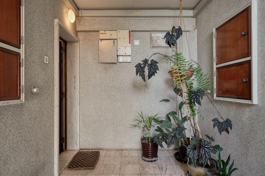 Apartamento T2 para Venda em Barcarena Foto 2
