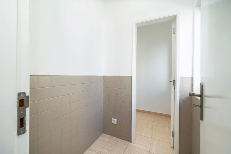 Apartamento T2 para Venda em Portimão Foto 5