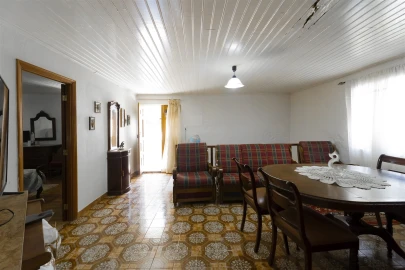 Moradia T3 para Venda em Souselo