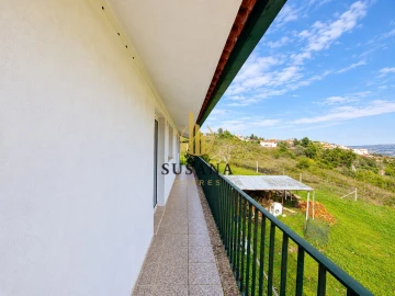 Moradia T5 para Venda em Lamego (Almacave e Sé)