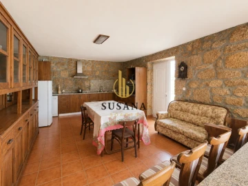 Moradia T5 para Venda em Lamego (Almacave e Sé)