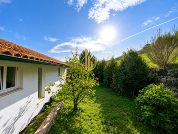Moradia T5 para Venda em Lamego (Almacave e Sé)