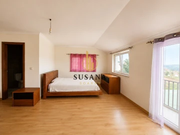Moradia T5 para Venda em Lamego (Almacave e Sé)