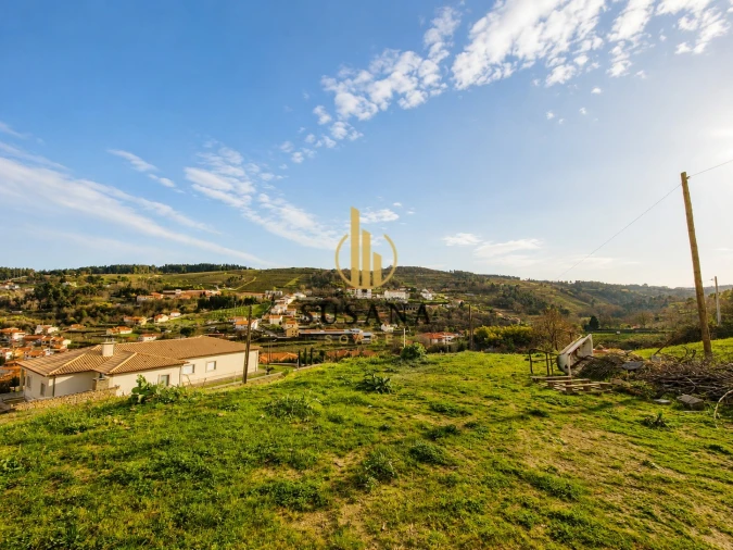 Moradia T5 para Venda em Lamego (Almacave e Sé) Foto 8