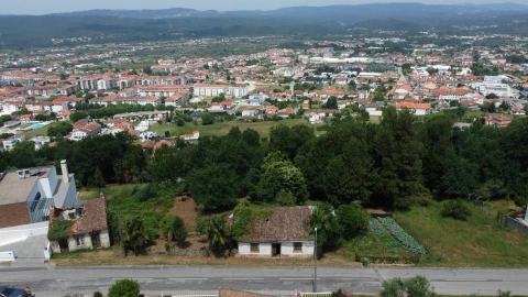 Moradia T3 para Venda em Lousã e Vilarinho