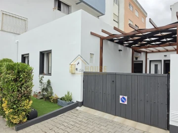 Moradia T2 para Venda em Vimeiro
