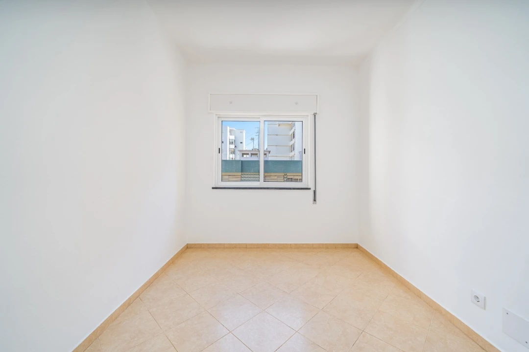 Apartamento T2 para Venda em Portimão Foto 15