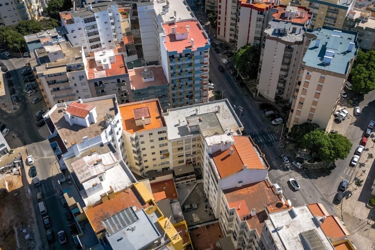 Apartamento T2 para Venda em Portimão Foto 18