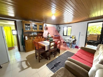 Quinta T0 para Venda em Covas e Vila Nova de Oliveirinha