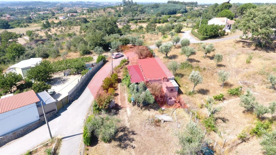 Quinta T0 para Venda em Covas e Vila Nova de Oliveirinha Foto 12