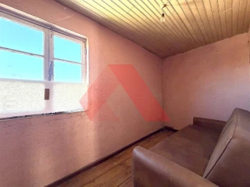 Moradia T2 para Venda em São João de Areias