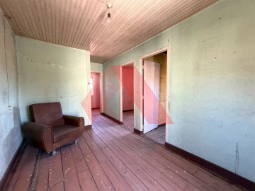 Moradia T2 para Venda em São João de Areias