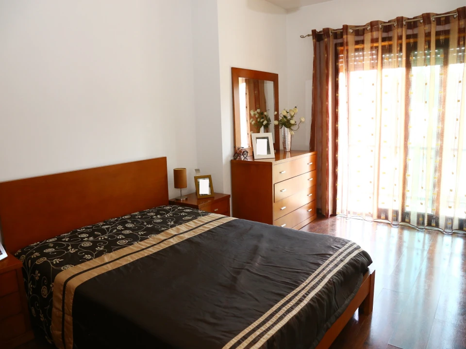 Apartamento T2 para Venda em Valongo Foto 19