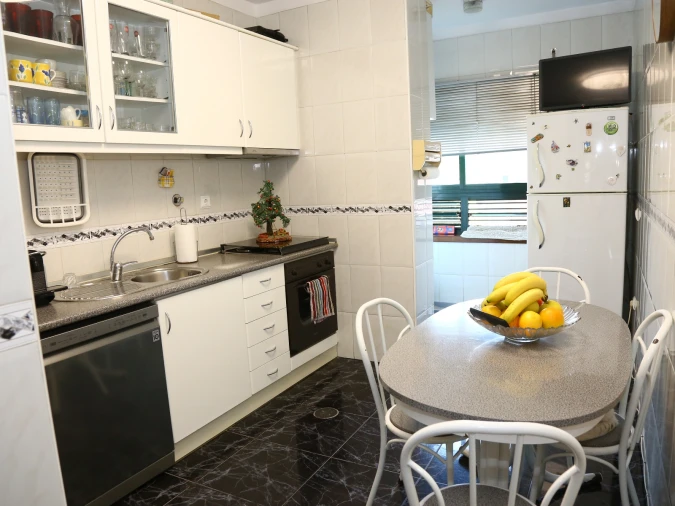 Apartamento T2 para Venda em Valongo Foto 9