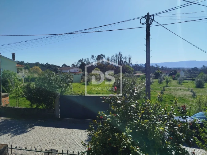 Moradia T3 para Venda em Cabanas de Viriato Foto 5