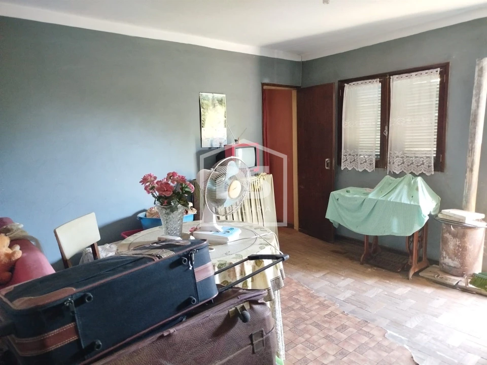 Moradia T3 para Venda em Cabanas de Viriato Foto 11