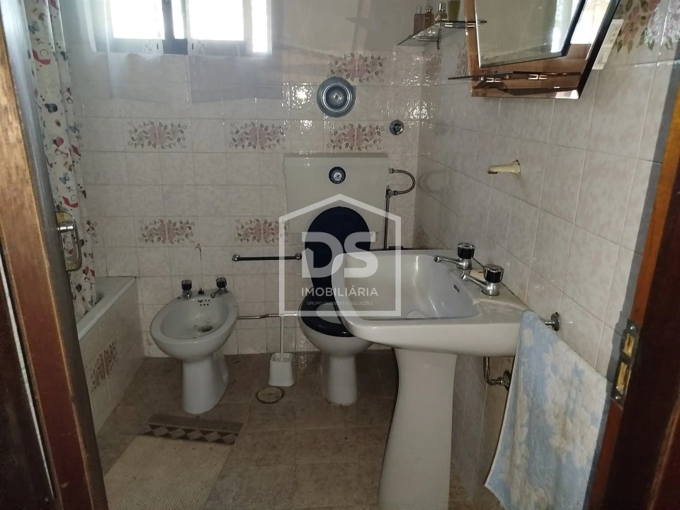 Moradia T3 para Venda em Cabanas de Viriato Foto 29