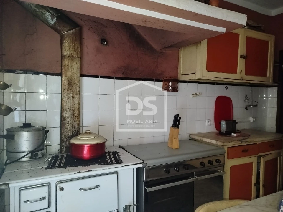 Moradia T3 para Venda em Cabanas de Viriato Foto 34