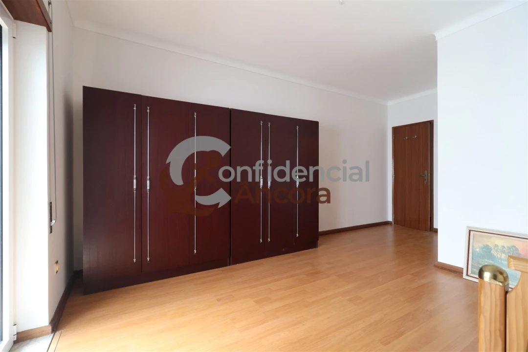 Apartamento T3 para Venda em Gouveia (São Pedro e São Julião) Foto 6