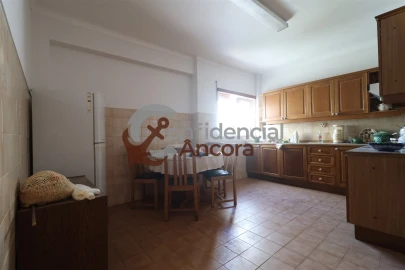 Apartamento T3 para Venda em Gouveia (São Pedro e São Julião)