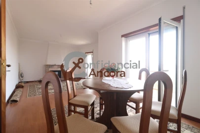 Apartamento T3 para Venda em Gouveia (São Pedro e São Julião)