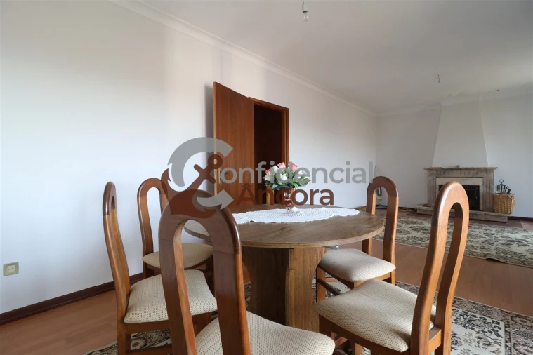Apartamento T3 para Venda em Gouveia (São Pedro e São Julião) Foto 13