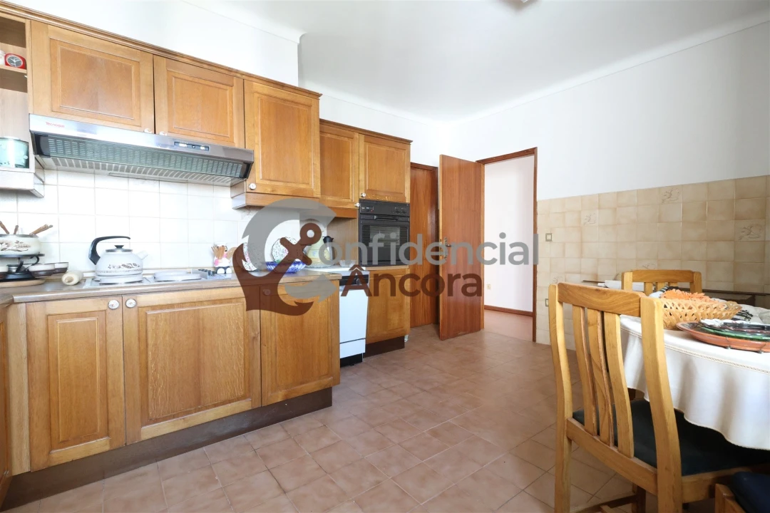 Apartamento T3 para Venda em Gouveia (São Pedro e São Julião) Foto 11