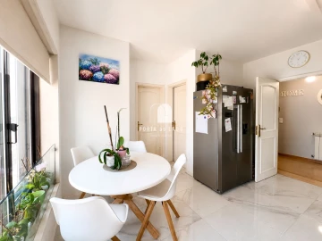 Apartamento T4 para Venda em Pedroso e Seixezelo