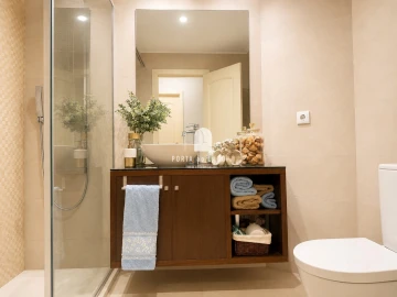 Apartamento T4 para Venda em Pedroso e Seixezelo