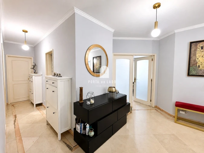 Apartamento T4 para Venda em Pedroso e Seixezelo Foto 13