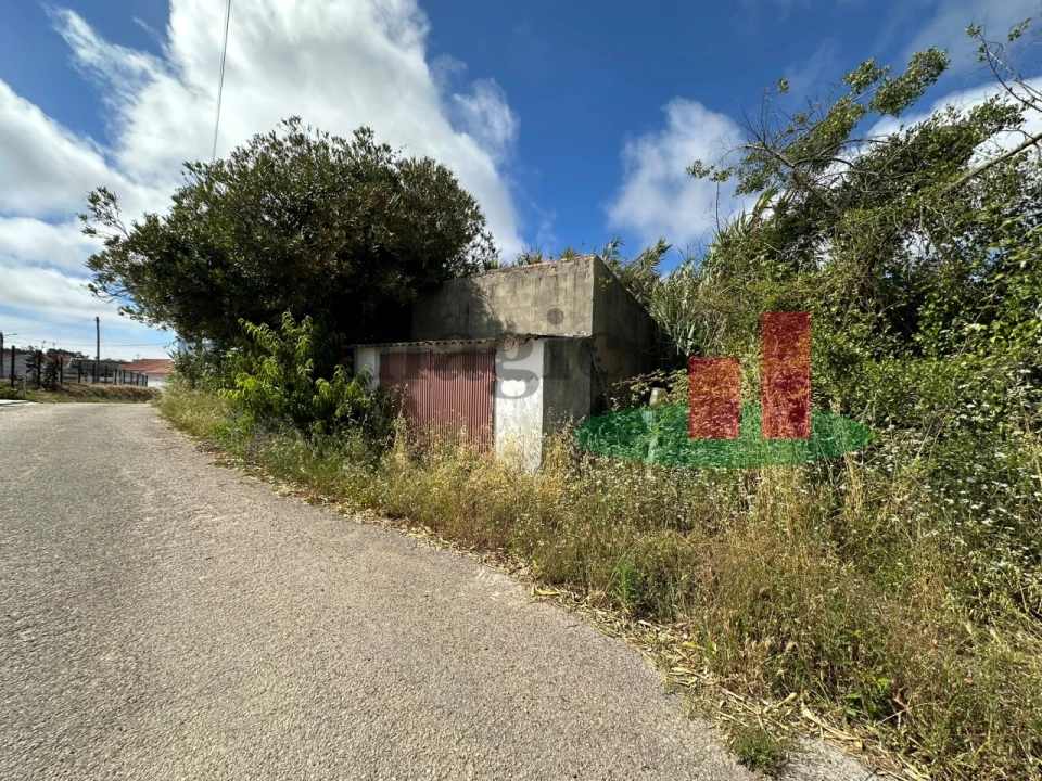 Moradia T2 para Venda em Alfeizerão Foto 16