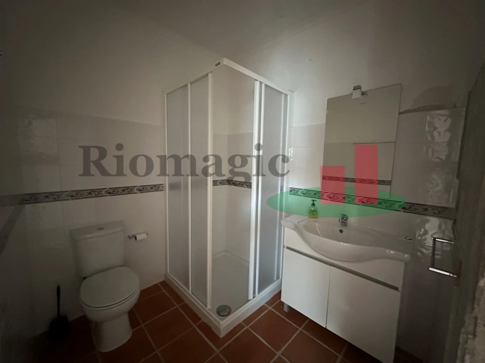 Moradia T2 para Venda em Alfeizerão Foto 18