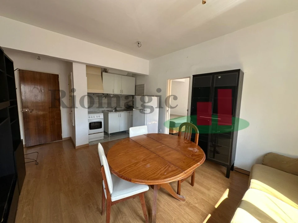 Apartamento T1 para Venda em Águas Livres Foto 1