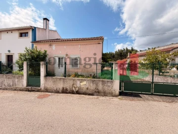 Moradia T3 para Venda em Gançaria