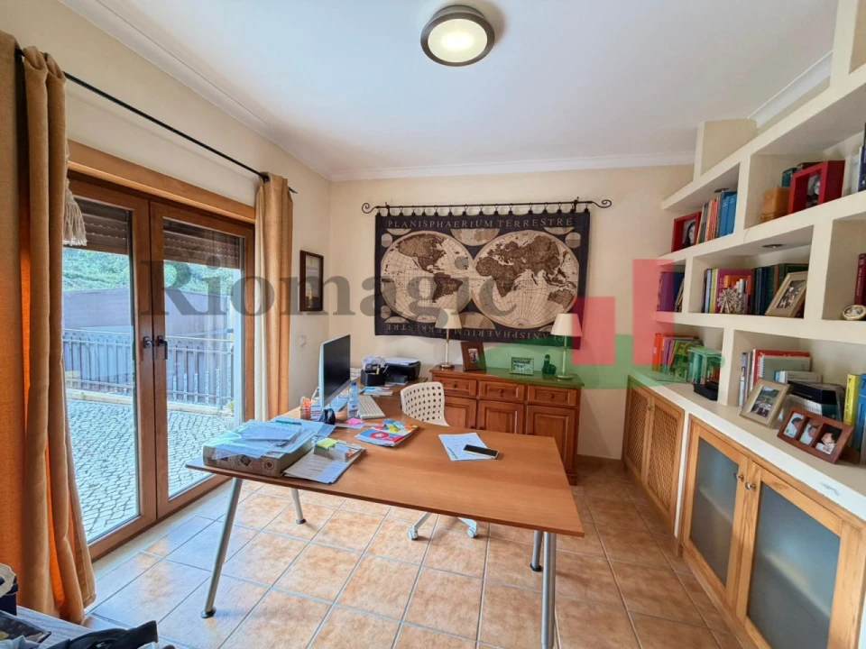 Moradia T5 para Venda em Rio Maior Foto 22