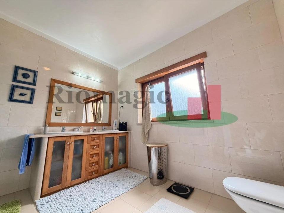 Moradia T5 para Venda em Rio Maior Foto 34