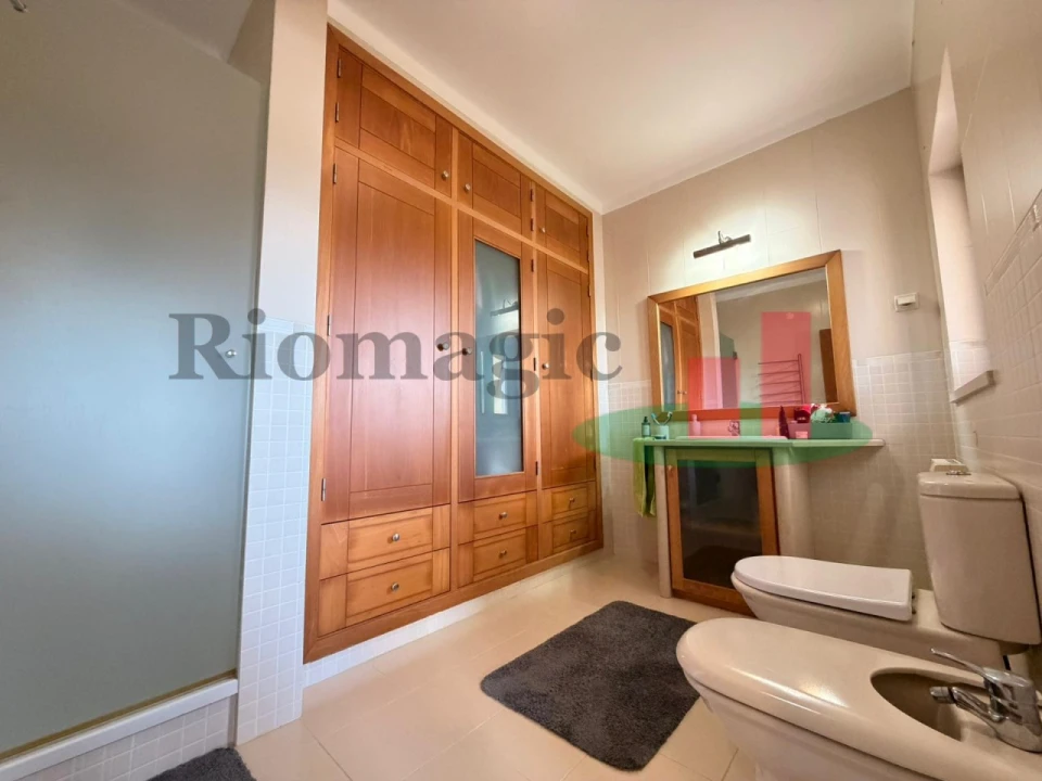 Moradia T5 para Venda em Rio Maior Foto 38