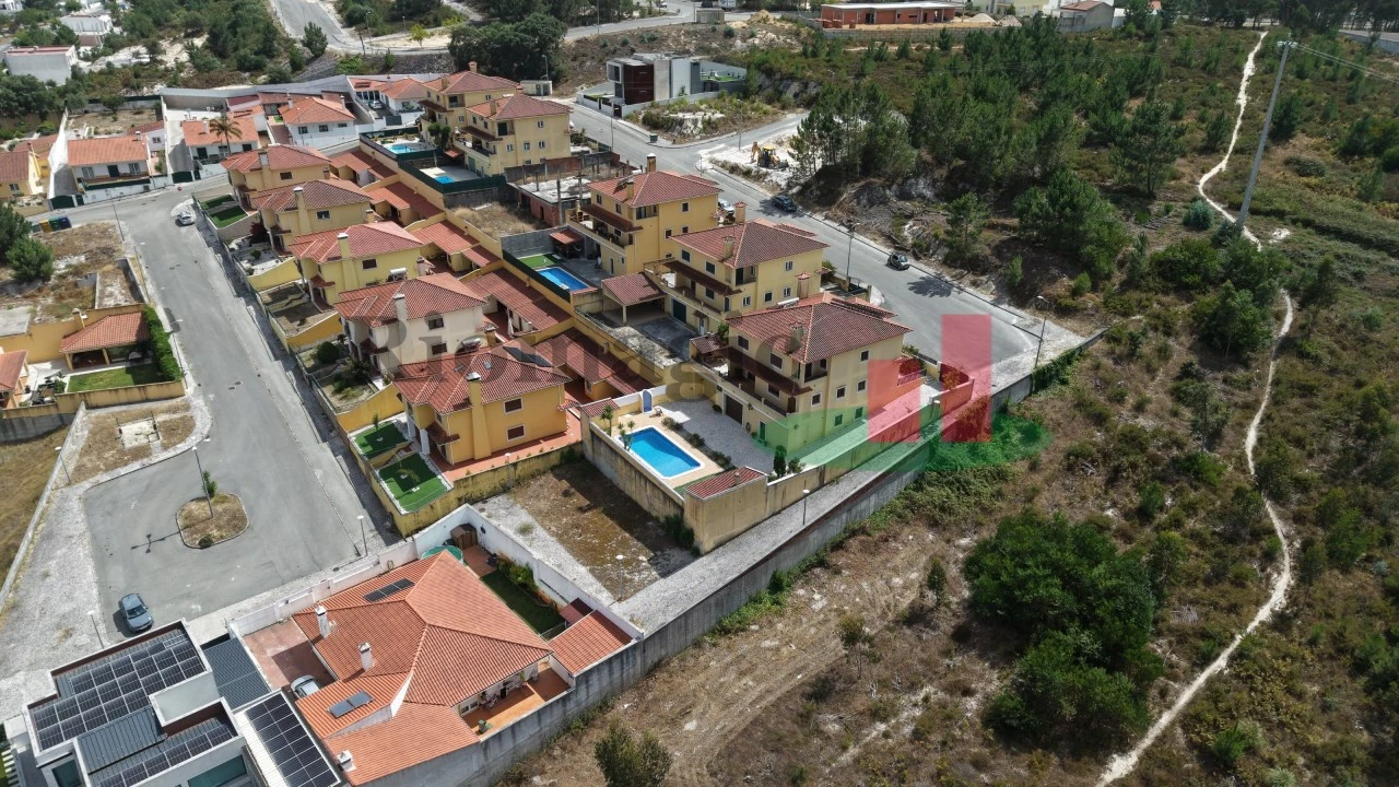 Moradia T5 para Venda em Rio Maior Foto 75