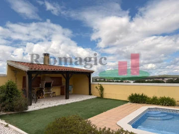Moradia T5 para Venda em Rio Maior