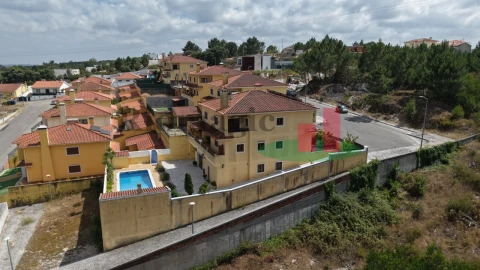 Moradia T5 para Venda em Rio Maior