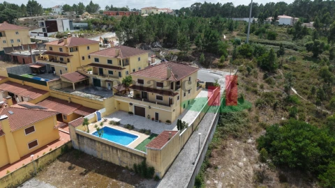 Moradia T5 para Venda em Rio Maior