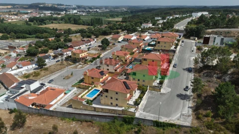 Moradia T5 para Venda em Rio Maior