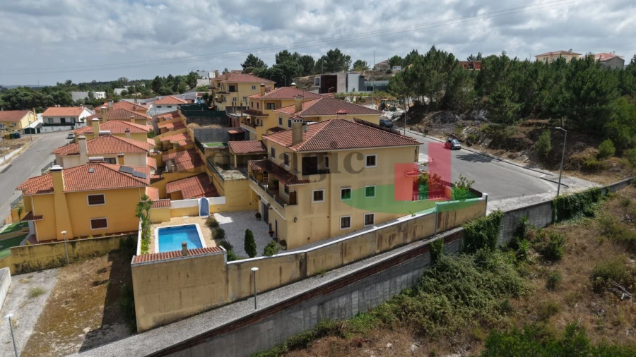 Moradia T5 para Venda em Rio Maior Foto 71